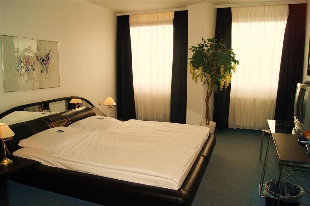 Hotel Berliner Baer Pokoj fotografie